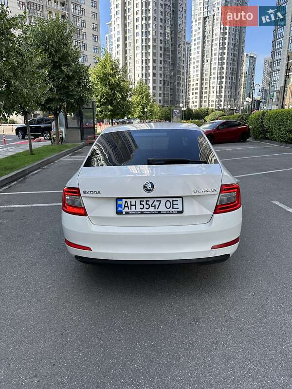 Ліфтбек Skoda Octavia 2013 в Києві