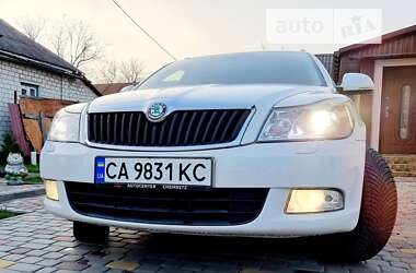 Універсал Skoda Octavia 2010 в Смілі