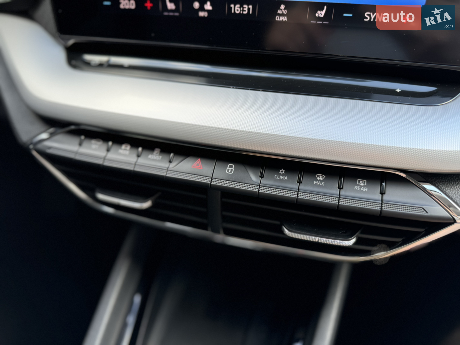 2020 Skoda Octavia - мініатюра 60