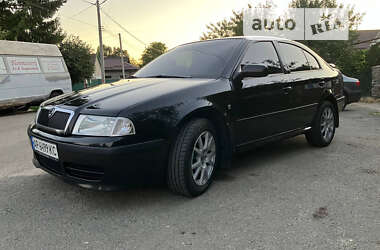 Ліфтбек Skoda Octavia 2010 в Запоріжжі