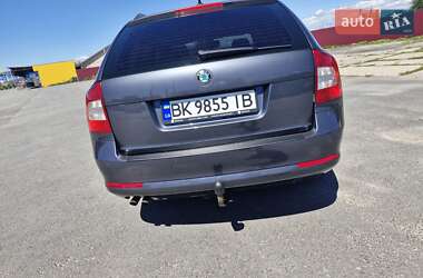 Универсал Skoda Octavia 2011 в 