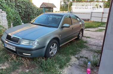 Лифтбек Skoda Octavia 2003 в Днепре