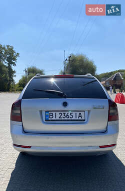 Универсал Skoda Octavia 2010 в Полтаве