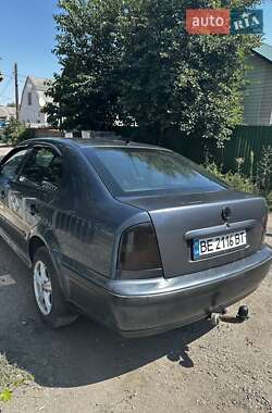 Лифтбек Skoda Octavia 2001 в 