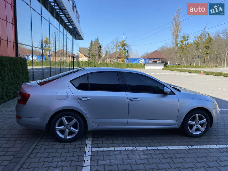 Лифтбек Skoda Octavia 2015 в Виннице