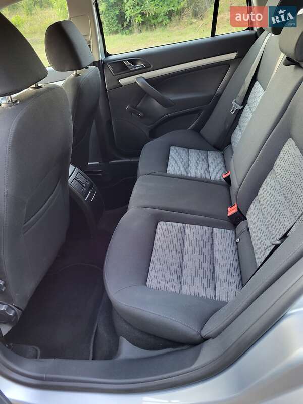 Универсал Skoda Octavia 2009 в Горишних Плавнях