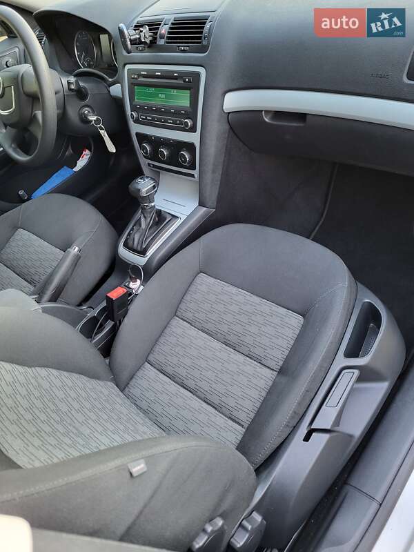 Универсал Skoda Octavia 2009 в Горишних Плавнях