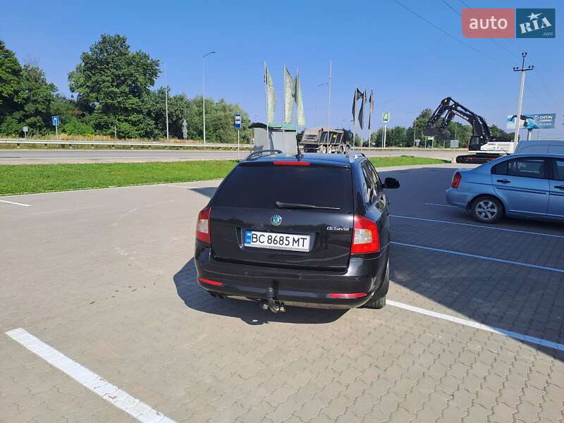Универсал Skoda Octavia 2012 в Львове фото 4 Универсал Skoda Octavia 2012 в Львове