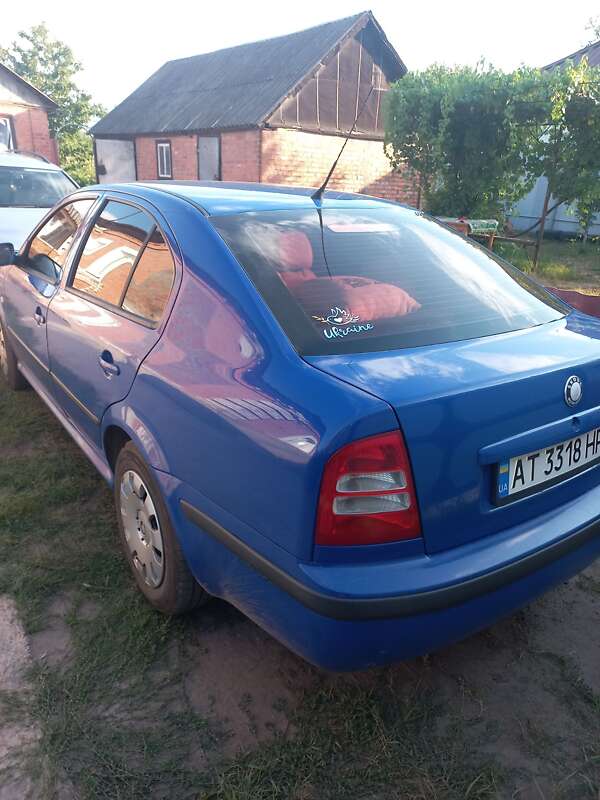 Лифтбек Skoda Octavia 2004 в Чугуеве
