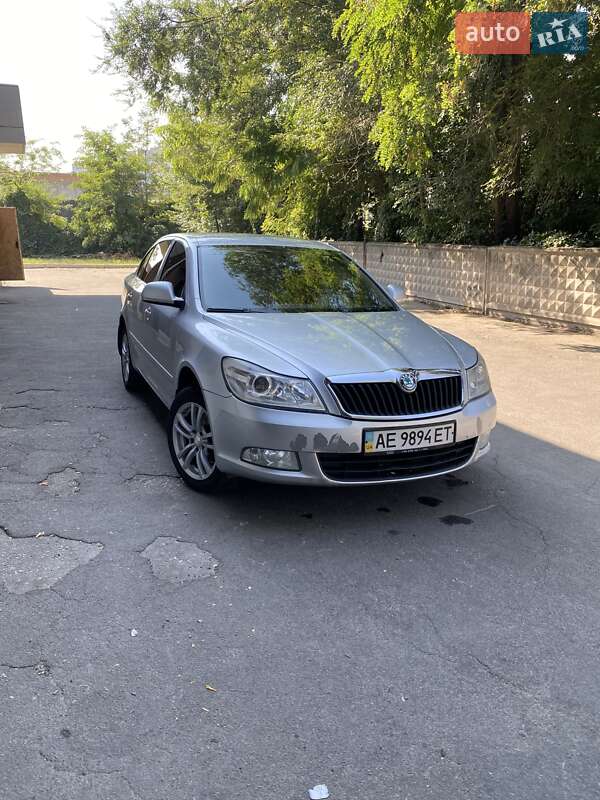 Лифтбек Skoda Octavia 2012 в 