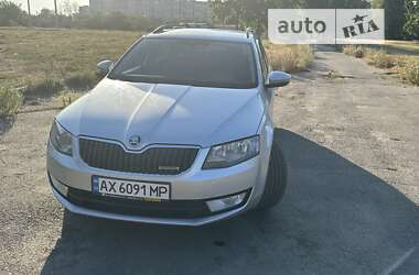 Універсал Skoda Octavia 2014 в Харкові