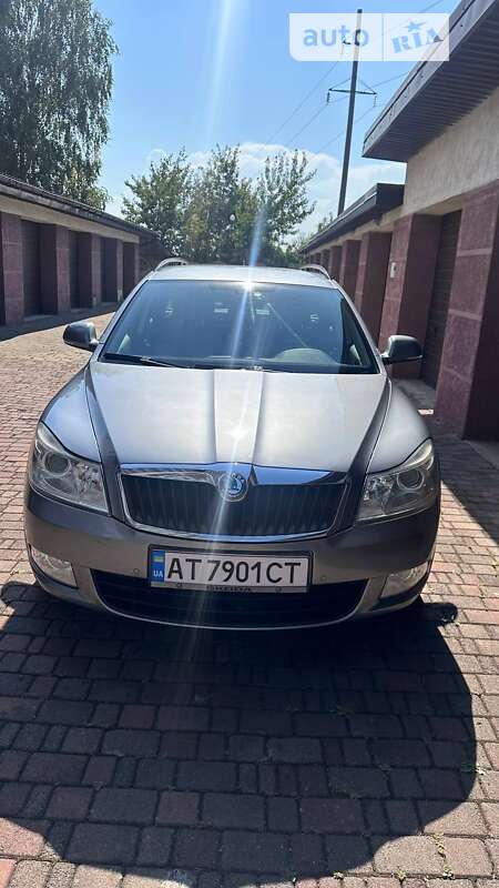 Універсал Skoda Octavia 2013 в Івано-Франківську