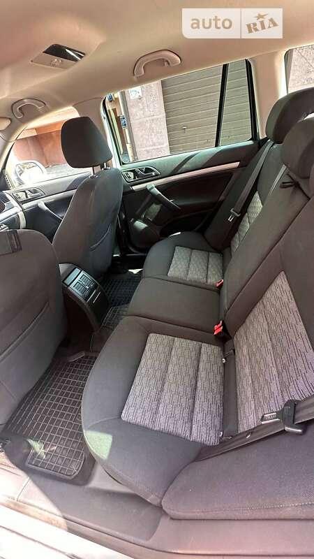 Універсал Skoda Octavia 2013 в Івано-Франківську