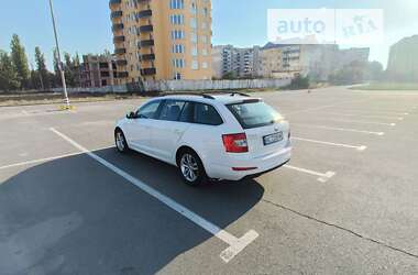 Универсал Skoda Octavia 2014 в Каменец-Подольском