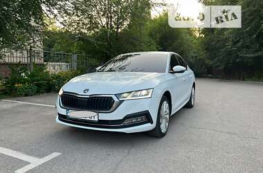 Ліфтбек Skoda Octavia 2021 в Запоріжжі