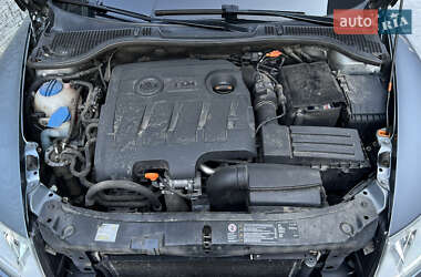 Ліфтбек Skoda Octavia 2012 в 