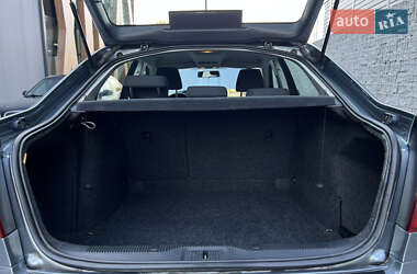Ліфтбек Skoda Octavia 2012 в 
