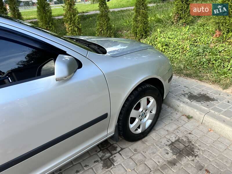 Универсал Skoda Octavia 2006 в Львове