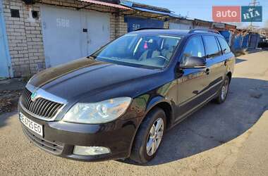 Универсал Skoda Octavia 2011 в 