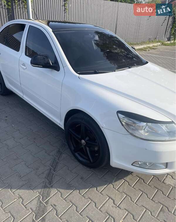 Ліфтбек Skoda Octavia 2012 в Баранинці