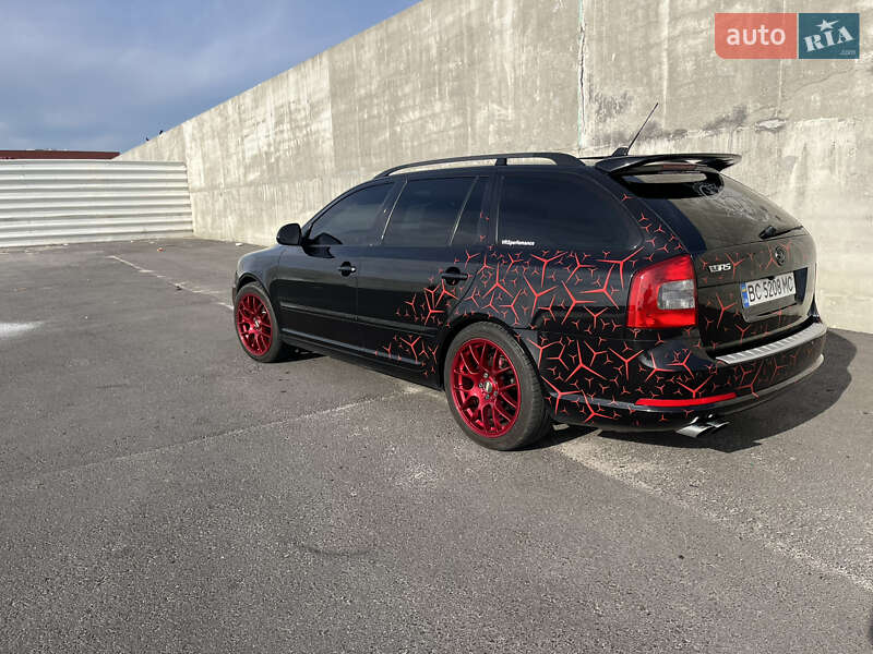 Универсал Skoda Octavia 2010 в Львове