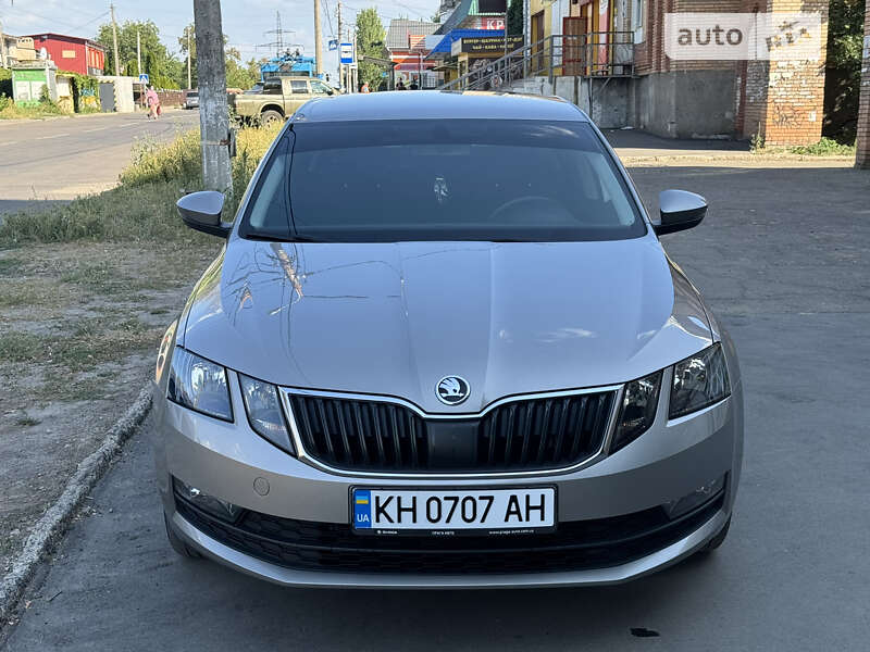 Лифтбек Skoda Octavia 2018 в Краматорске