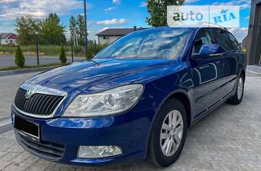 Универсал Skoda Octavia 2010 в Ивано-Франковске