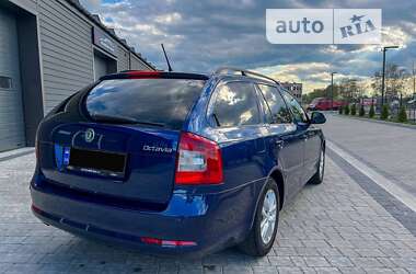 Универсал Skoda Octavia 2010 в Ивано-Франковске