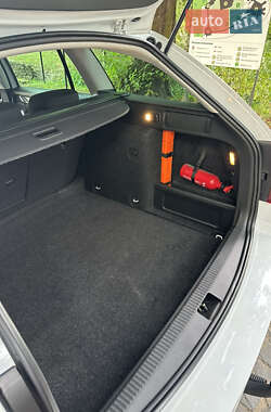 Універсал Skoda Octavia 2017 в Острозі