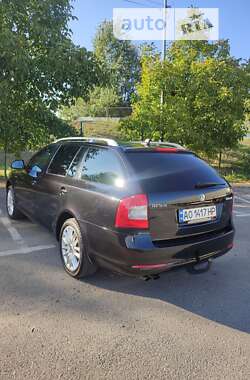 Універсал Skoda Octavia 2011 в Ужгороді