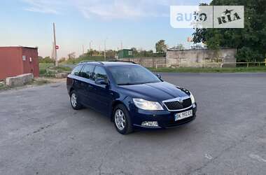 Універсал Skoda Octavia 2009 в Одесі