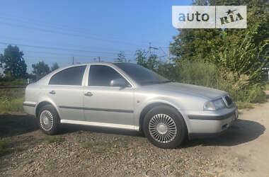 Лифтбек Skoda Octavia 1998 в Киеве