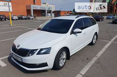 Універсал Skoda Octavia 2017 в Броварах