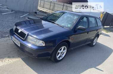 Универсал Skoda Octavia 1999 в Киеве