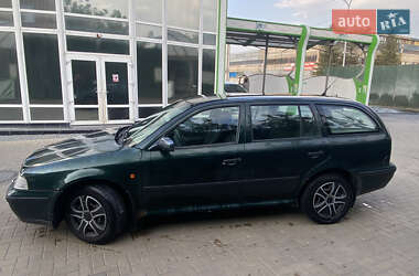 Универсал Skoda Octavia 2000 в 