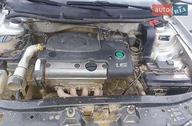 Лифтбек Skoda Octavia 1999 в 