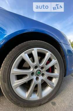 Универсал Skoda Octavia 2010 в 