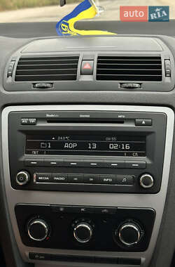 Лифтбек Skoda Octavia 2012 в 