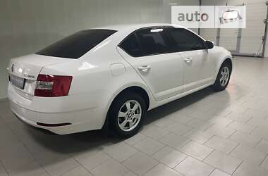 Лифтбек Skoda Octavia 2017 в Покрове