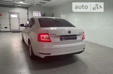 Лифтбек Skoda Octavia 2017 в Покрове