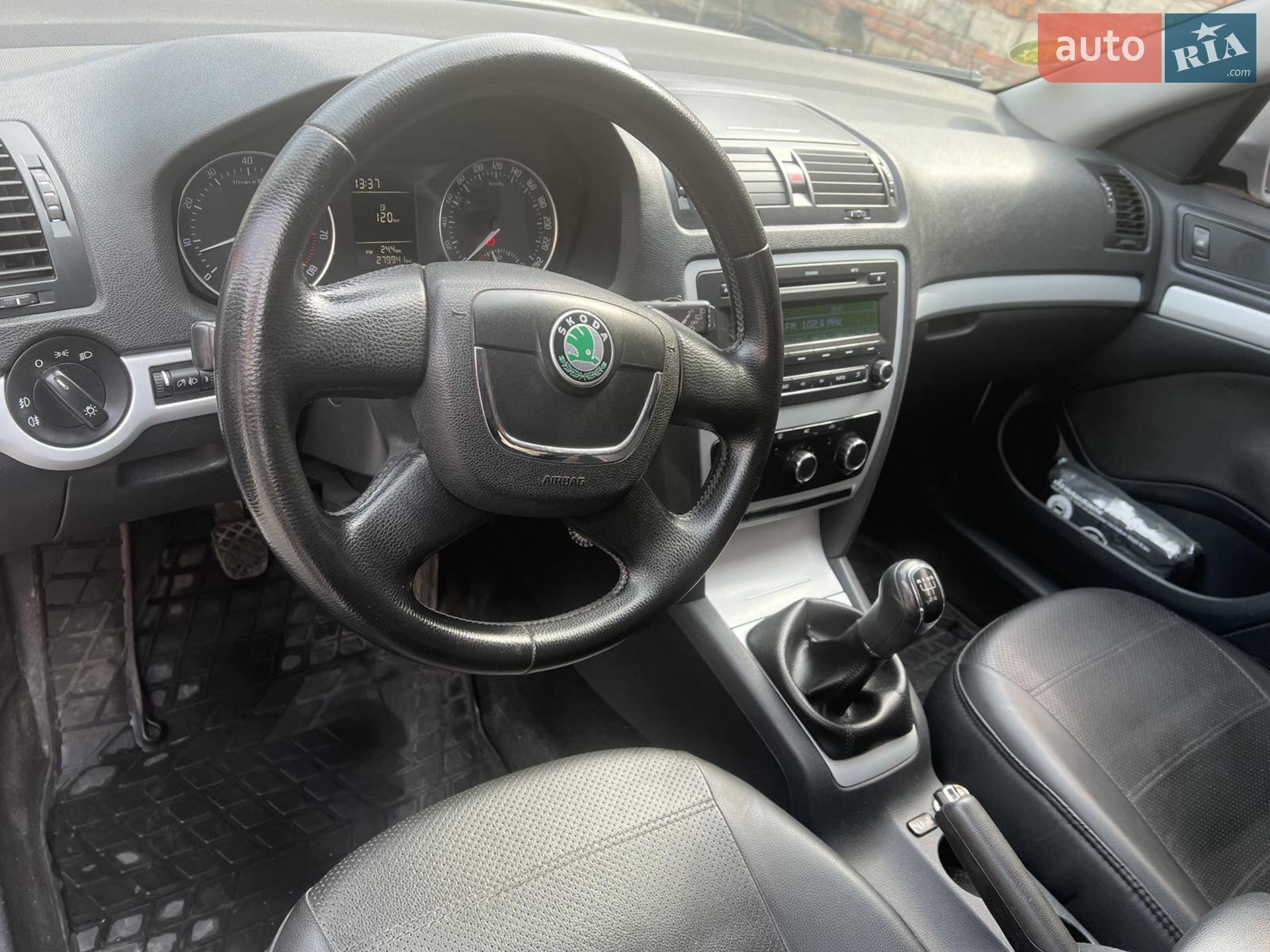 2011 Skoda Octavia - мініатюра 29