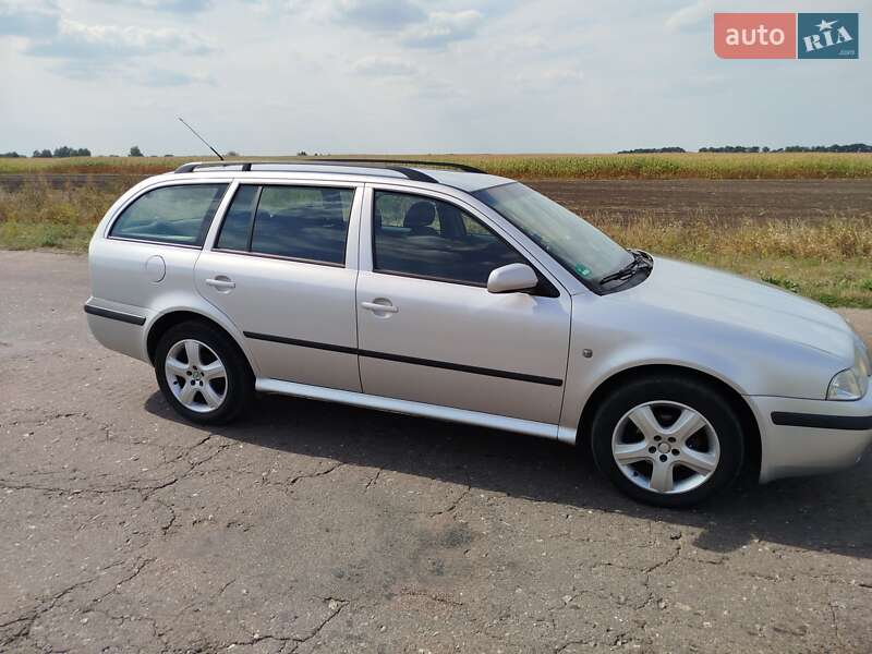 Универсал Skoda Octavia 2004 в 