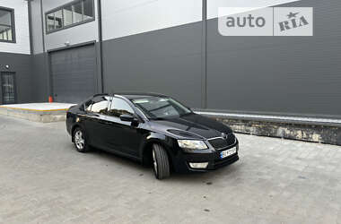 Лифтбек Skoda Octavia 2015 в 