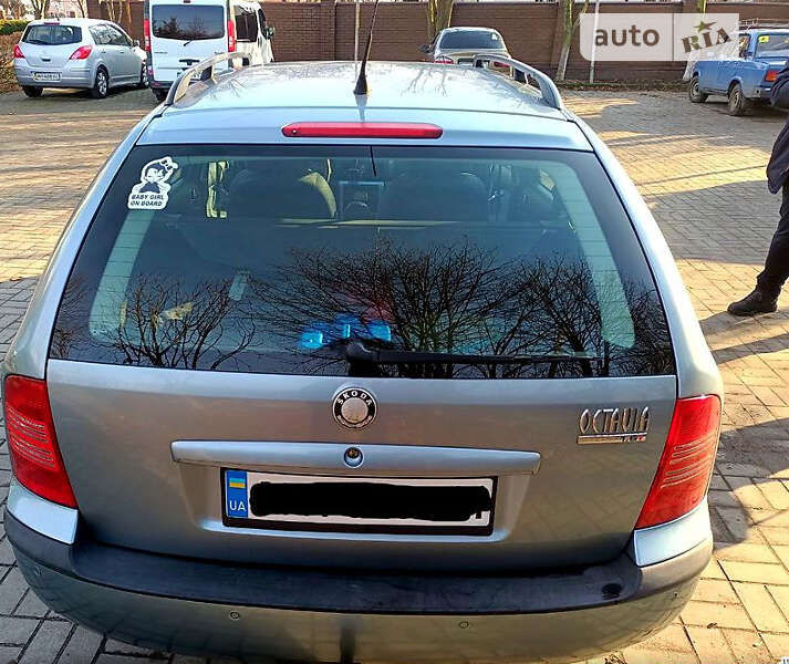 Універсал Skoda Octavia 2003 в Новомосковську