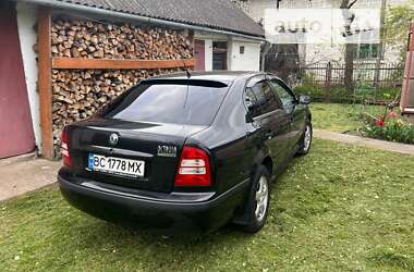 Лифтбек Skoda Octavia 2004 в Львове