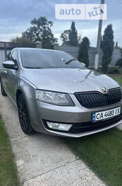 Ліфтбек Skoda Octavia 2015 в Черкасах