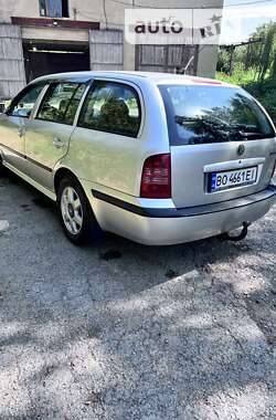 Универсал Skoda Octavia 2003 в Великой Березовице