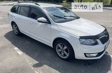 Универсал Skoda Octavia 2015 в Каменском