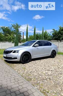 Ліфтбек Skoda Octavia 2019 в Коломиї