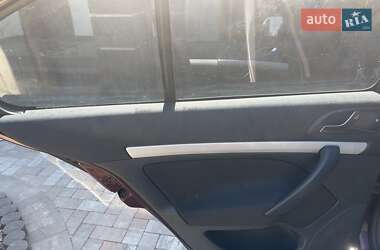 Лифтбек Skoda Octavia 2009 в 